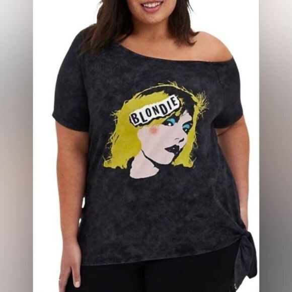 Torrid Blondie Black Wash Off Shoulder tie side short sleeve Tee size 2X - Picture 1 of 6